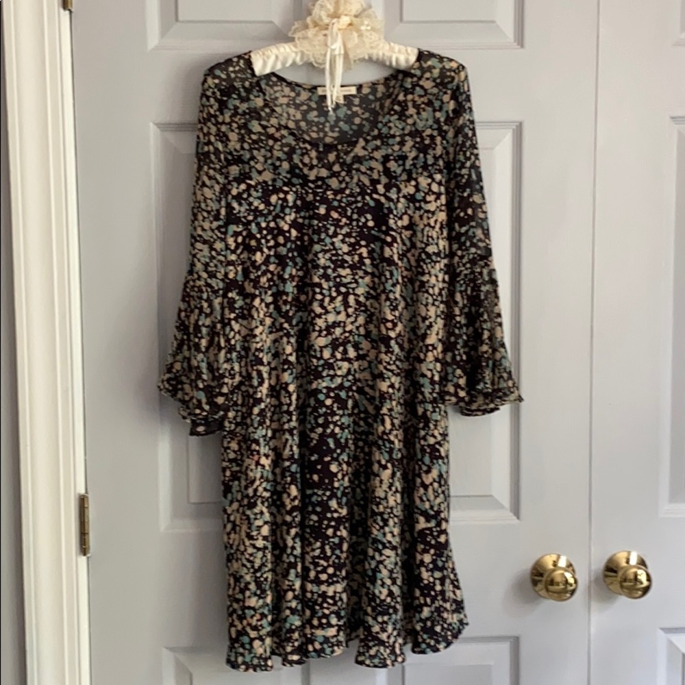 Feminine, Flowing paper Crown Boho Dress 5